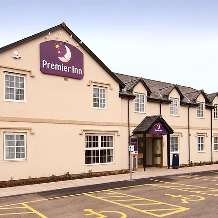 Premier Inn Cwmbran Exterior photo